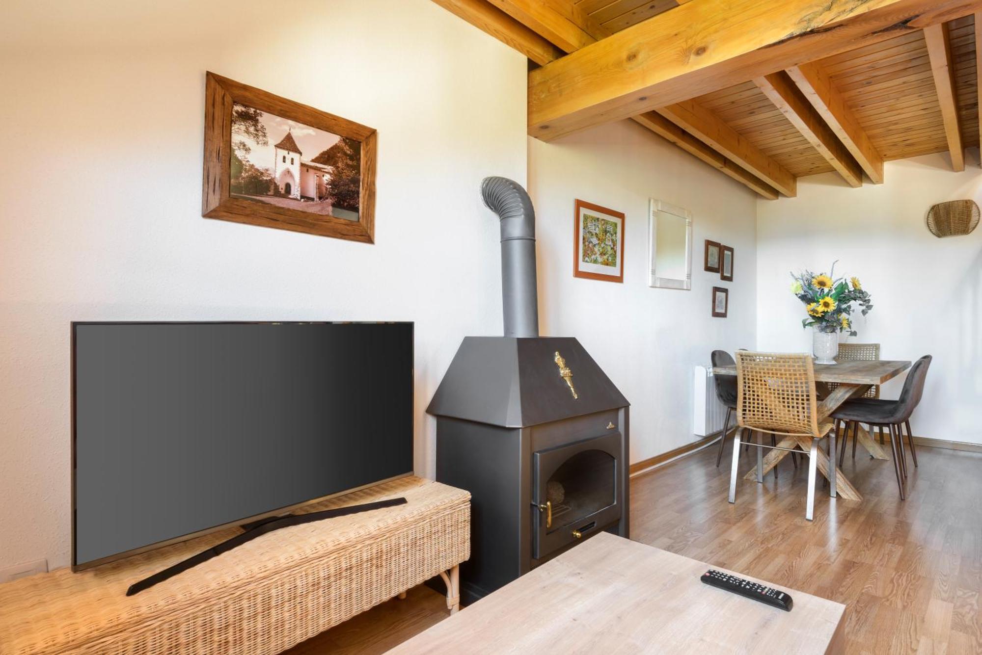 Apartamento Vive Biescas con garaje e internet Esterno foto